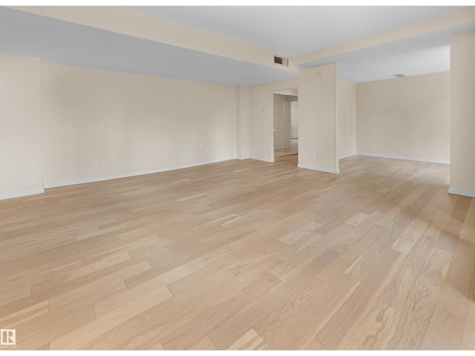 #201 11826 100 Av Nw, Edmonton, Alberta  T5K 0K3 - Photo 10 - E4484565