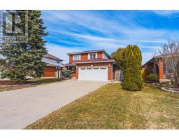 110 HIGHBURY DRIVE, Hamilton, Ontario