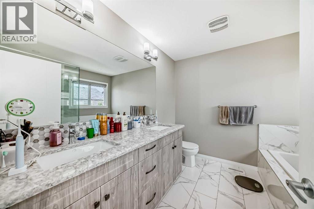 43 Carrington Crescent Nw, Calgary, Alberta  T3P 1N6 - Photo 15 - A2306115