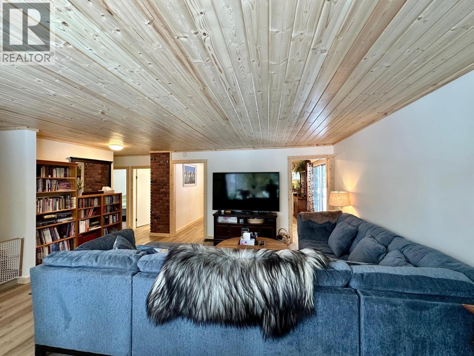 1291 Coalmine Road, Telkwa, British Columbia  V0J 2X0 - Photo 9 - R3101519