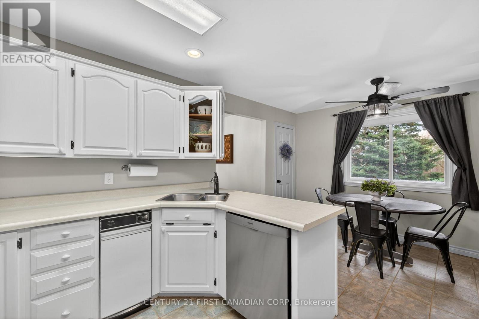 8889 Hacienda Road, Malahide, Ontario  N5H 2R1 - Photo 16 - X13055632