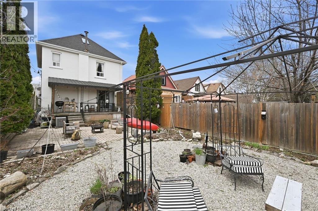 153 Graham Avenue S, Hamilton, Ontario  L8K 2M5 - Photo 34 - 40823011