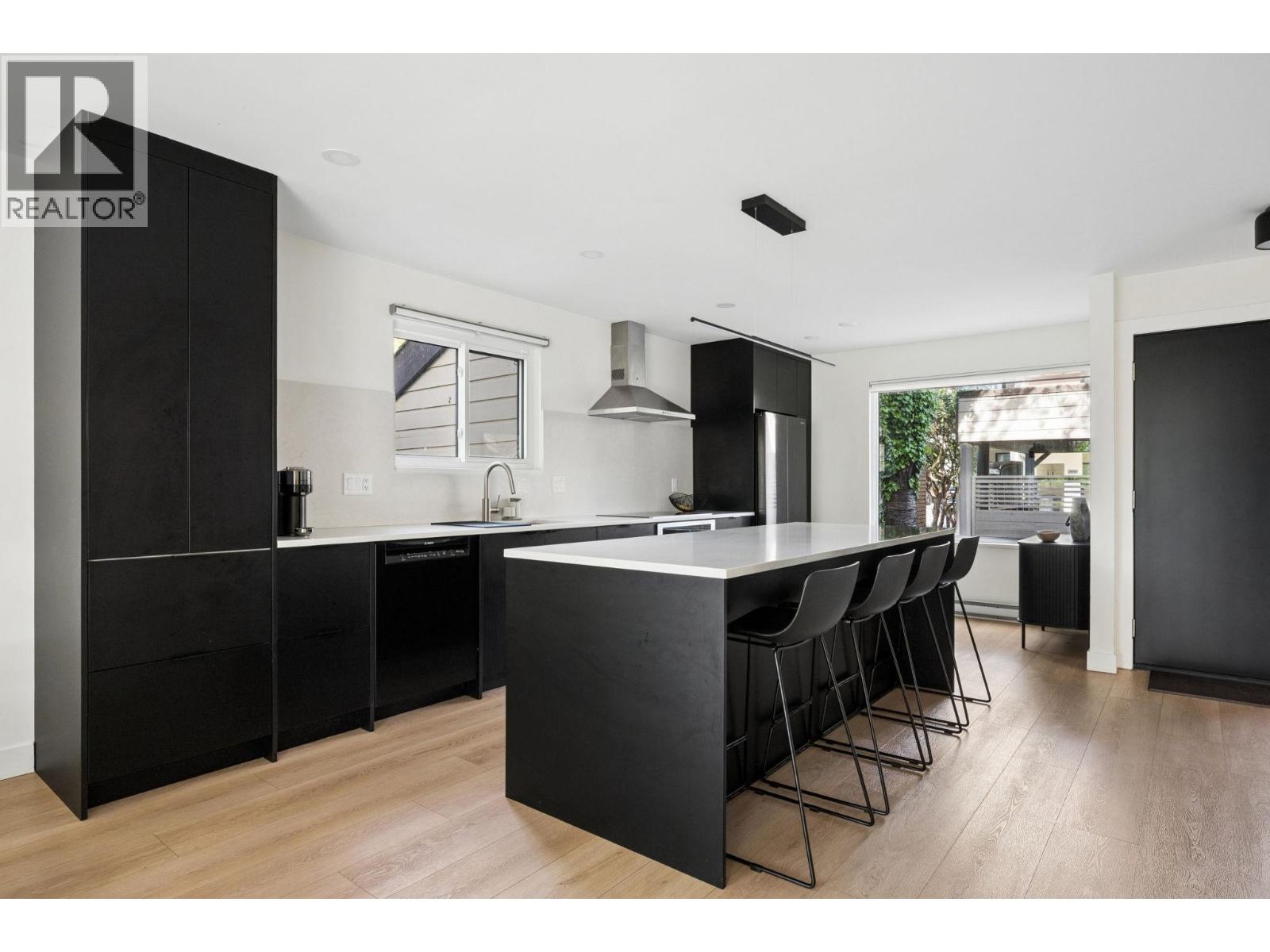 3951 Springtree Drive, Vancouver, British Columbia  V6L 3E2 - Photo 11 - R3117106