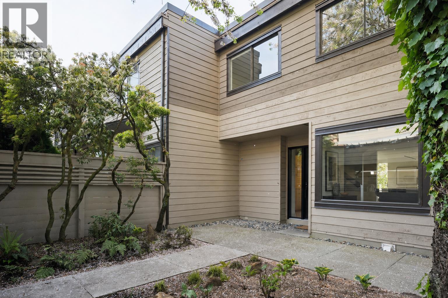 3951 Springtree Drive, Vancouver, British Columbia  V6L 3E2 - Photo 36 - R3117106