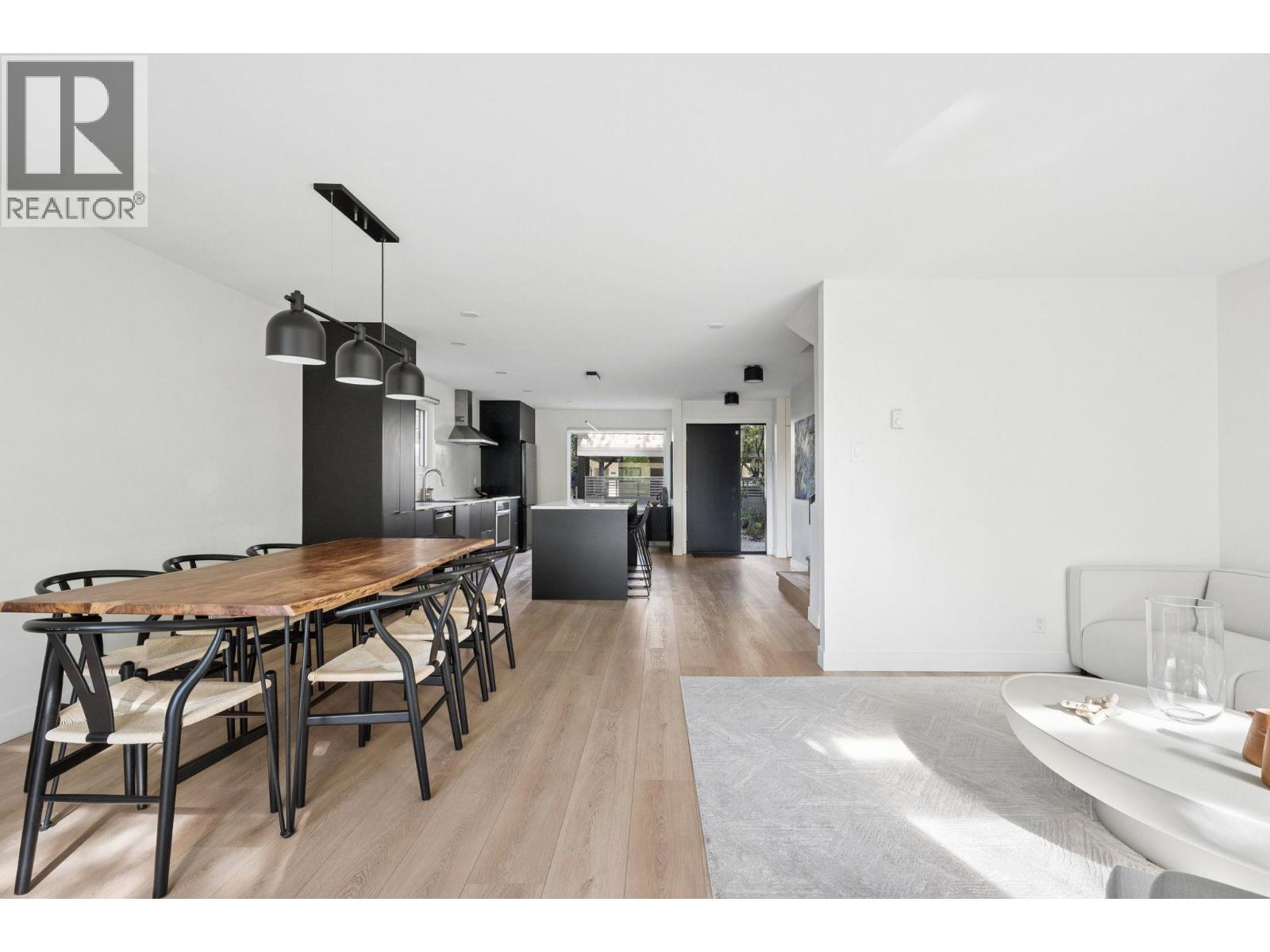 3951 Springtree Drive, Vancouver, British Columbia  V6L 3E2 - Photo 6 - R3117106