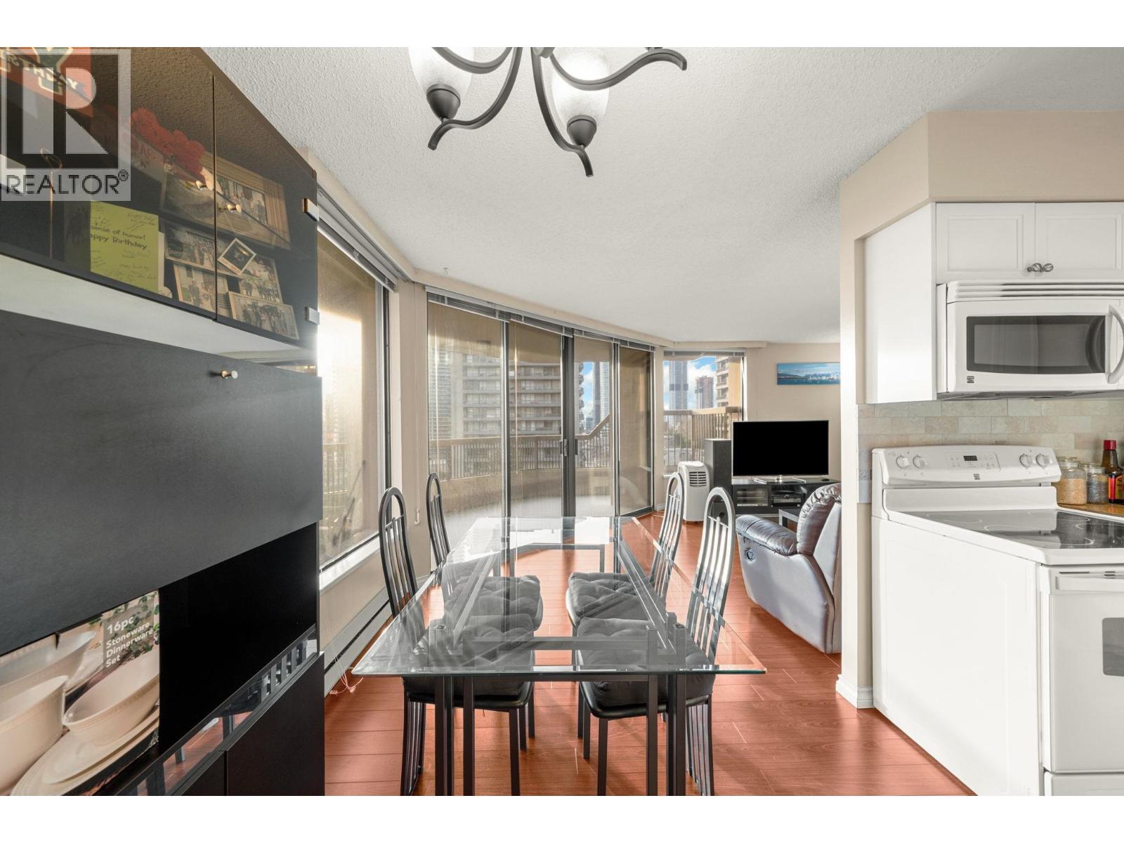 1108 2041 Bellwood Avenue, Burnaby, British Columbia  V5B 4V5 - Photo 14 - R3117129