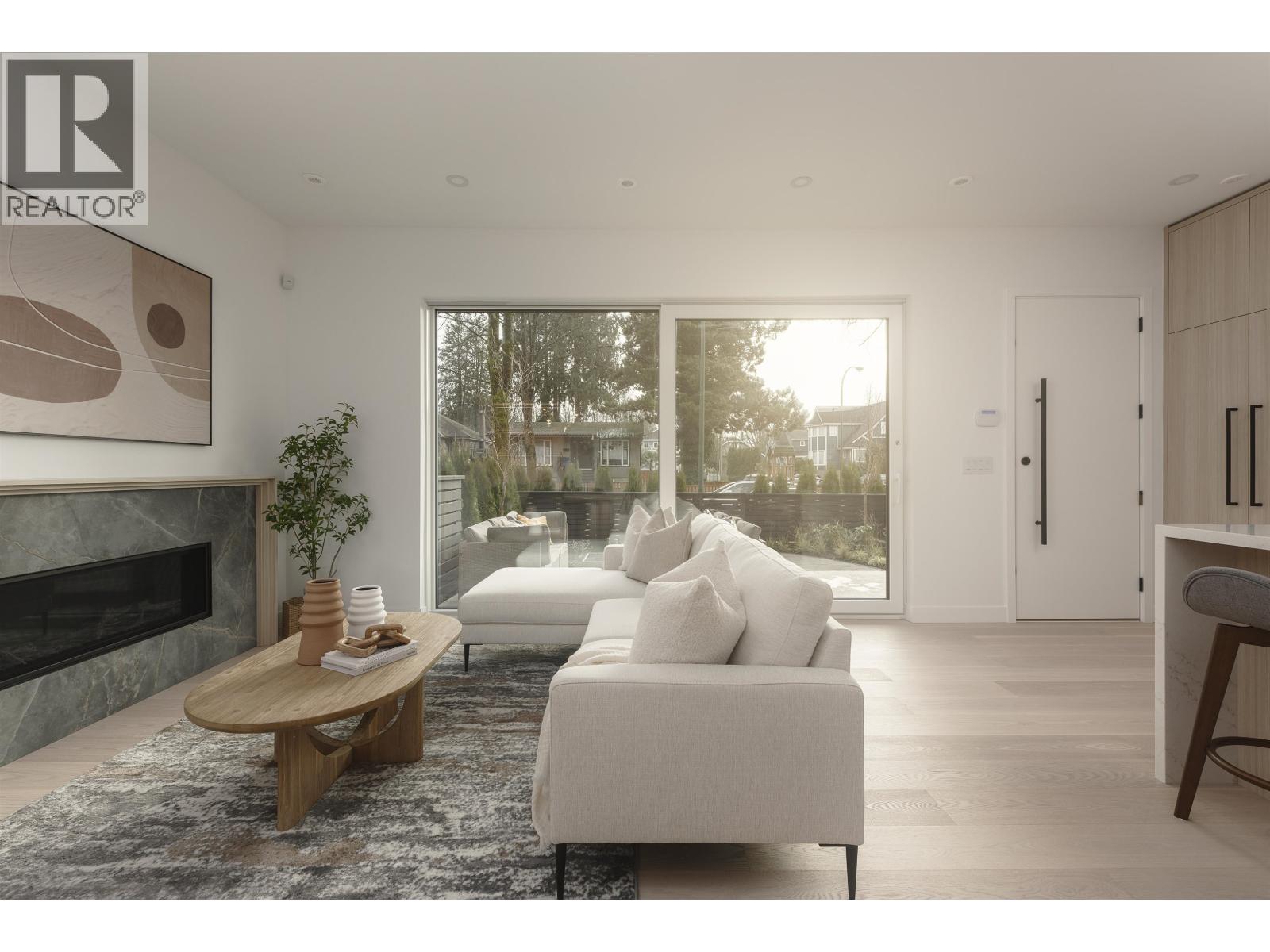 1 2755 W 11th Avenue, Vancouver, British Columbia  V6K 2L8 - Photo 11 - R3117150