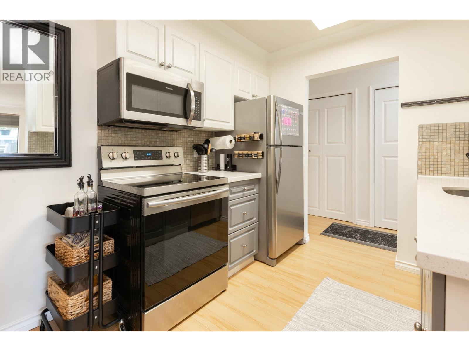 410 1200 Pacific Street, Coquitlam, British Columbia  V3B 6K2 - Photo 6 - R3116888