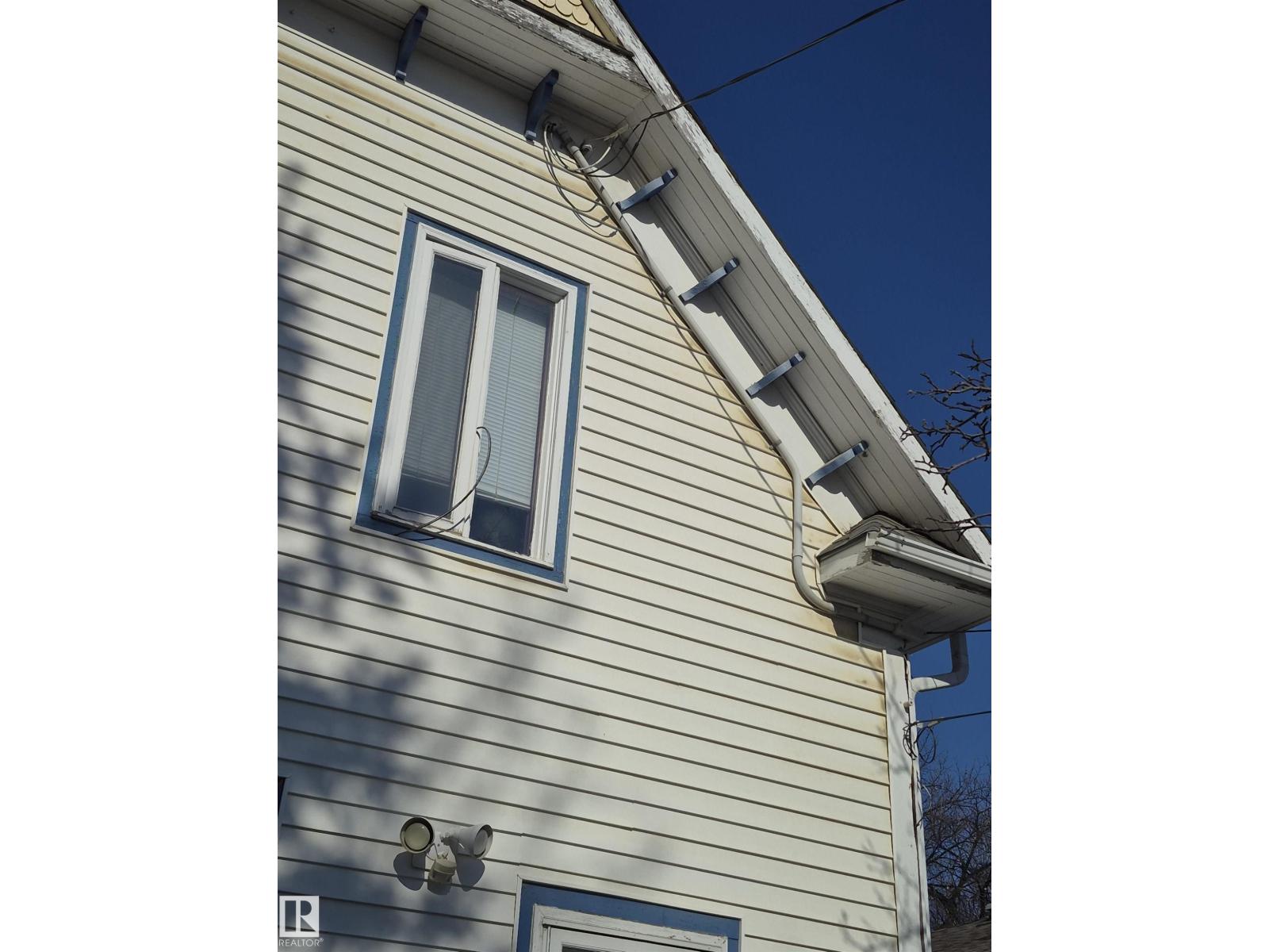 11301 87 St Nw, Edmonton, Alberta  T5B 3L8 - Photo 2 - E4484568