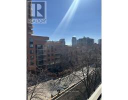 PH4 - 18 LOWER VILLAGE GATE, Toronto, Ontario