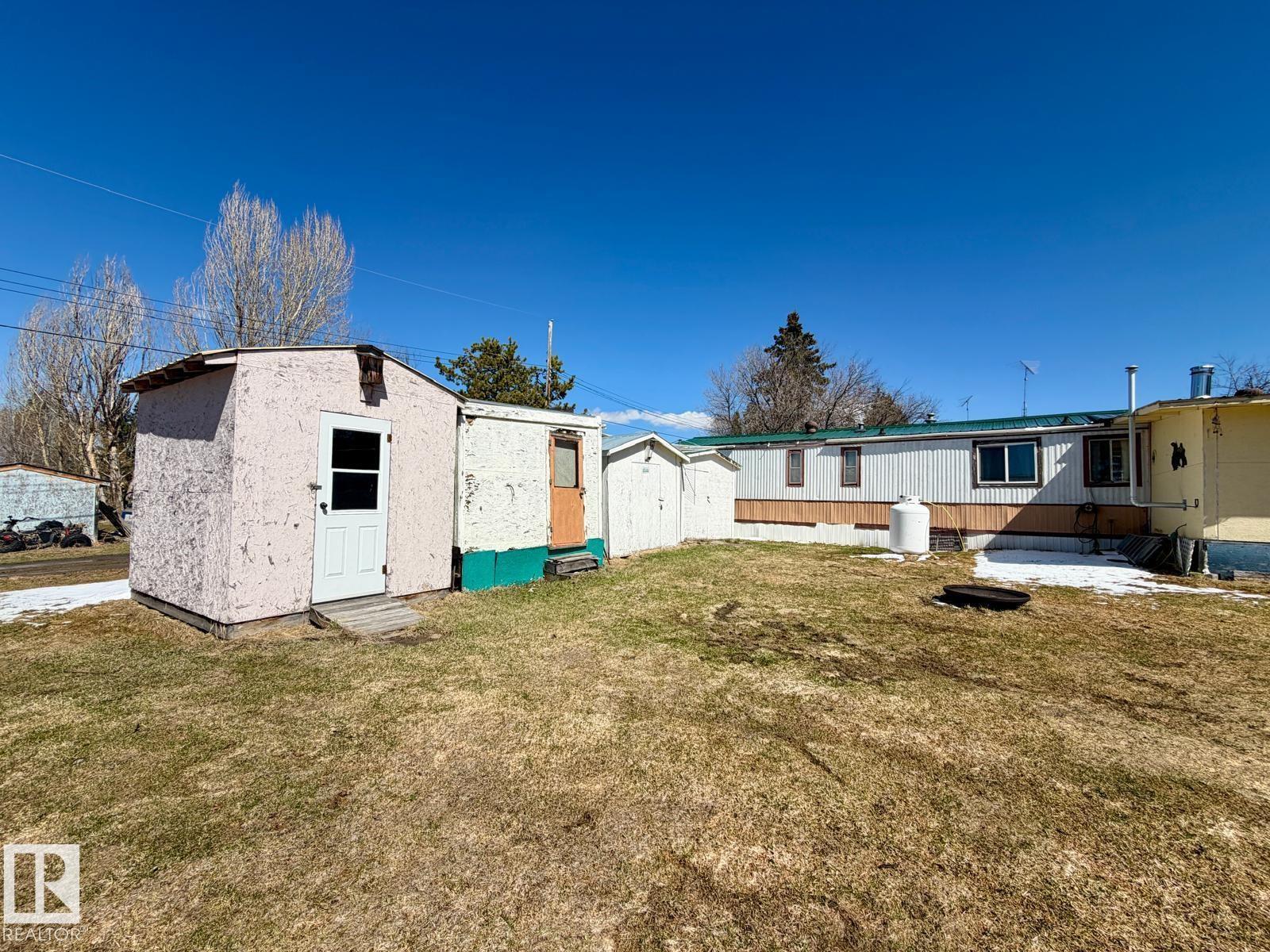 306 Hwy 13 W, Alder Flats, Alberta  T0C 0A0 - Photo 4 - E4484571