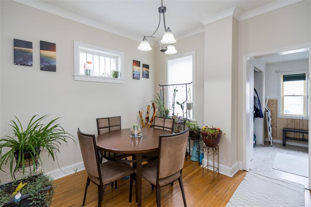 346 Harbison Avenue W, Winnipeg, Manitoba  R2L 0A7 - Photo 1 - 202608646