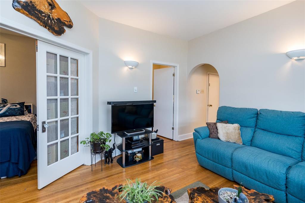 346 Harbison Avenue W, Winnipeg, Manitoba  R2L 0A7 - Photo 10 - 202608646