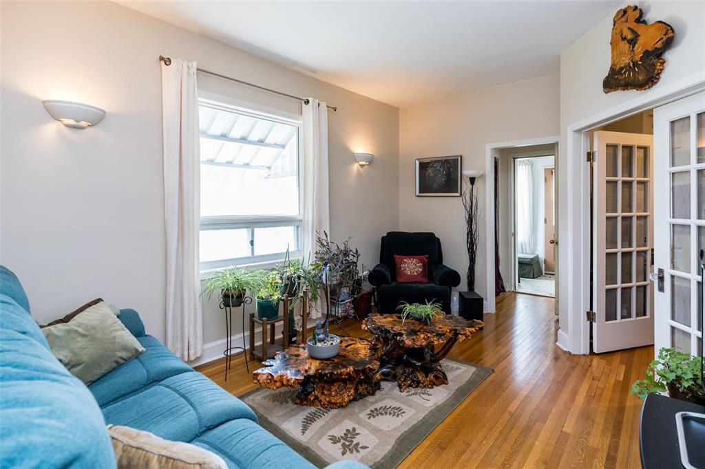 346 Harbison Avenue W, Winnipeg, Manitoba  R2L 0A7 - Photo 12 - 202608646