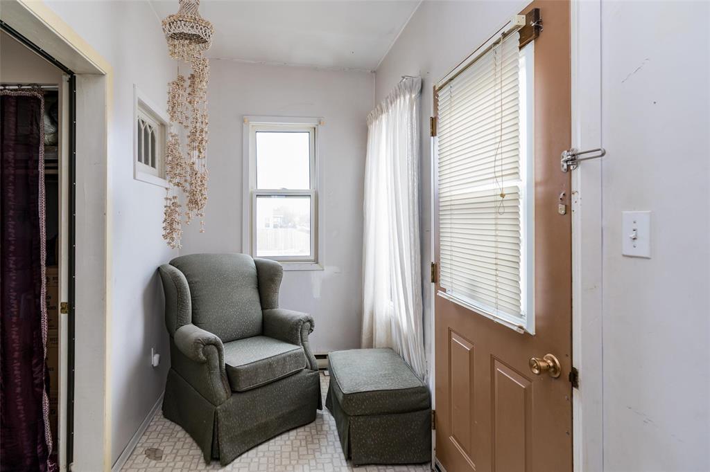 346 Harbison Avenue W, Winnipeg, Manitoba  R2L 0A7 - Photo 18 - 202608646