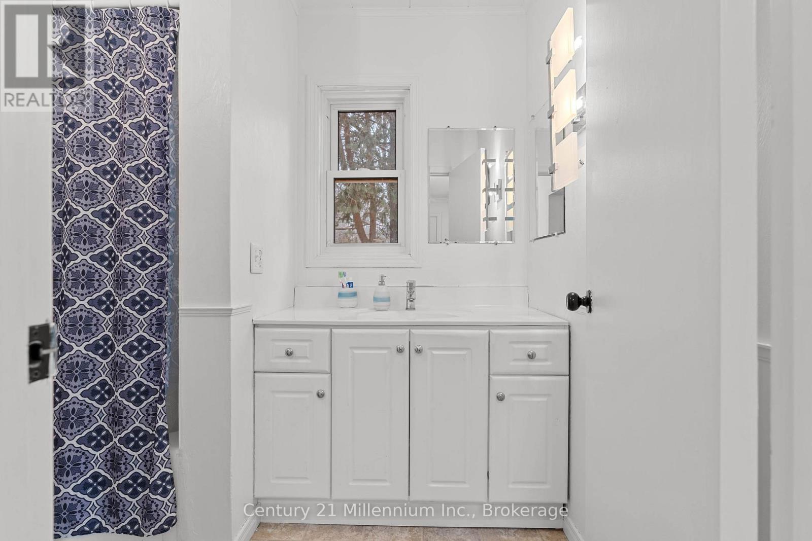 1420 7th Avenue W, Owen Sound, Ontario  N4K 5K8 - Photo 19 - X12950326