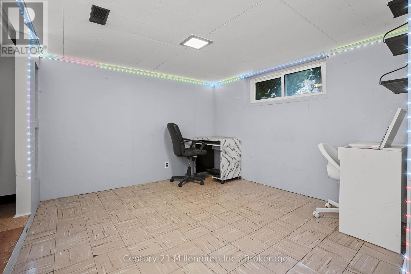 1420 7th Avenue W, Owen Sound, Ontario  N4K 5K8 - Photo 25 - X12950326