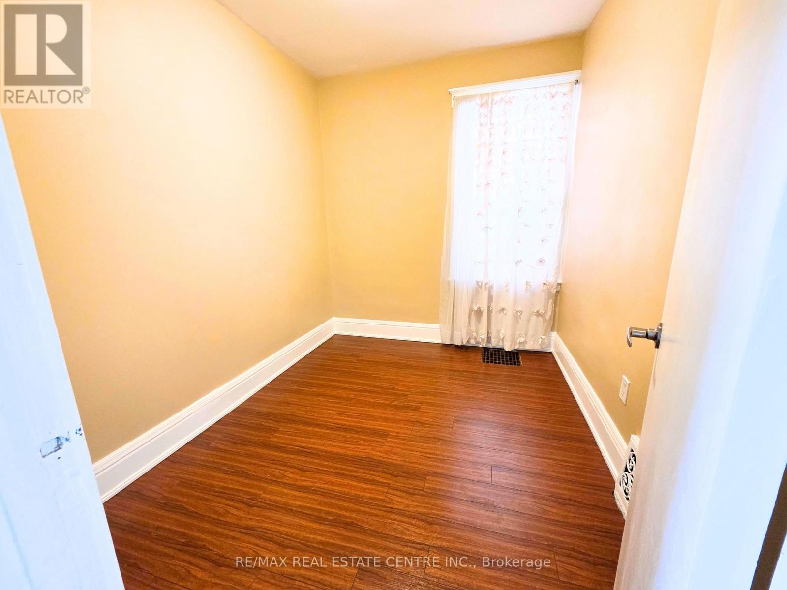 214 Fairfield Avenue, Hamilton, Ontario  L8H 5H6 - Photo 11 - X13055638