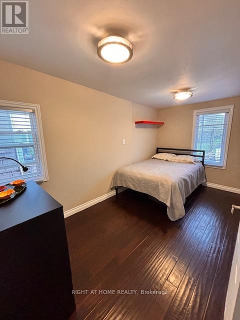 228 Linsmore Crescent, Toronto, Ontario  M4J 4L7 - Photo 15 - E13053892