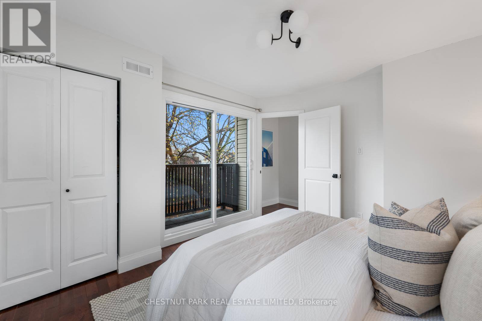 146 Boulton Avenue, Toronto, Ontario  M4M 2J7 - Photo 26 - E13054298