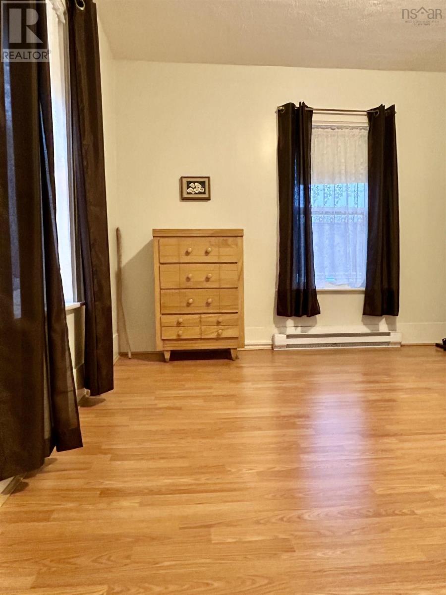 12 Hector Street, Port Maitland, Nova Scotia  B5A 5R8 - Photo 13 - 202527353