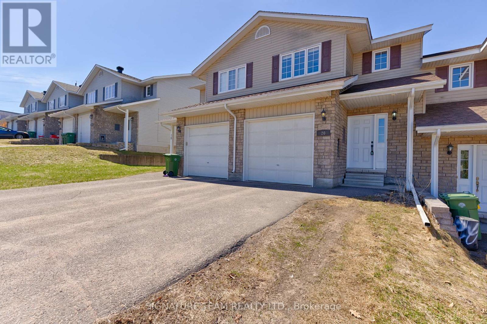 20 NORTHBROOK ROAD, Petawawa, Ontario