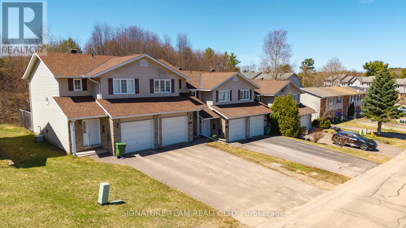 20 Northbrook Road, Petawawa, Ontario  K8H 3N4 - Photo 34 - X12952288