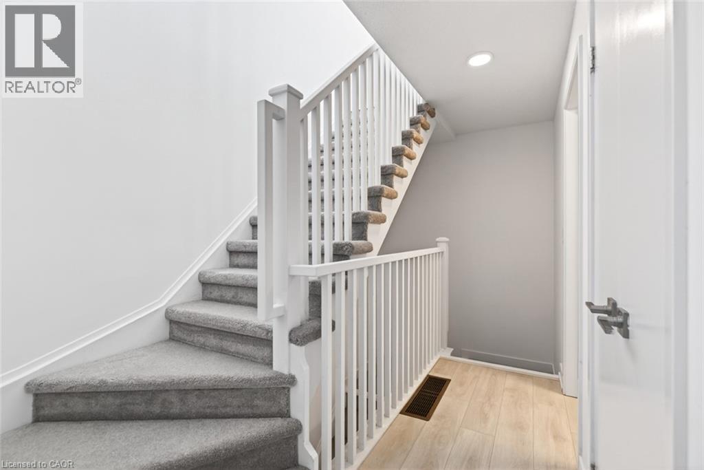 1121 Cooke Boulevard Unit# 32, Burlington, Ontario  L7T 0C3 - Photo 25 - 40825177