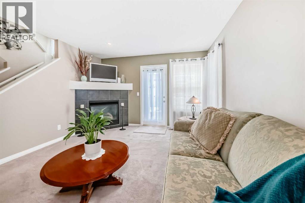 137 Luxstone Way SW, Airdrie, Alberta  T4B 3C2 - Photo 11 - A2305690