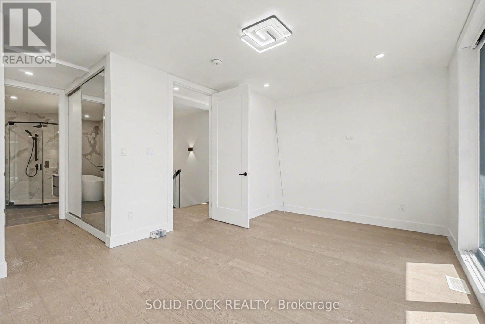 828 Alpine Avenue, Ottawa, Ontario  K2B 5R6 - Photo 16 - X13055710