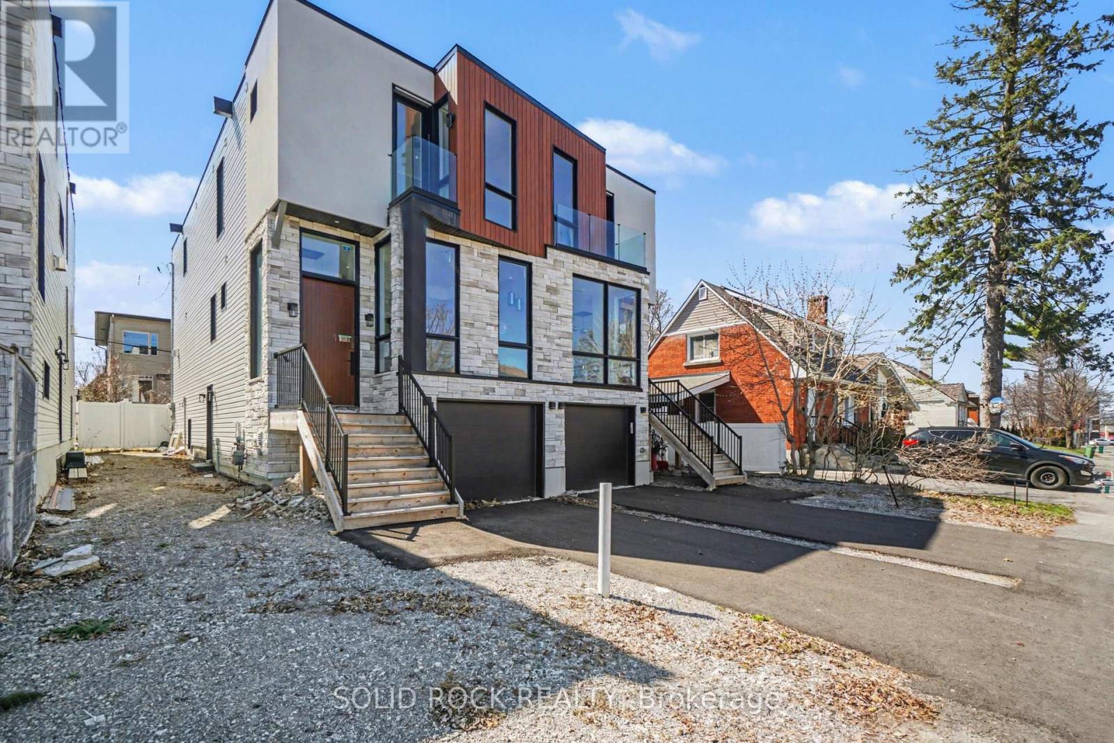 828 Alpine Avenue, Ottawa, Ontario  K2B 5R6 - Photo 2 - X13055710