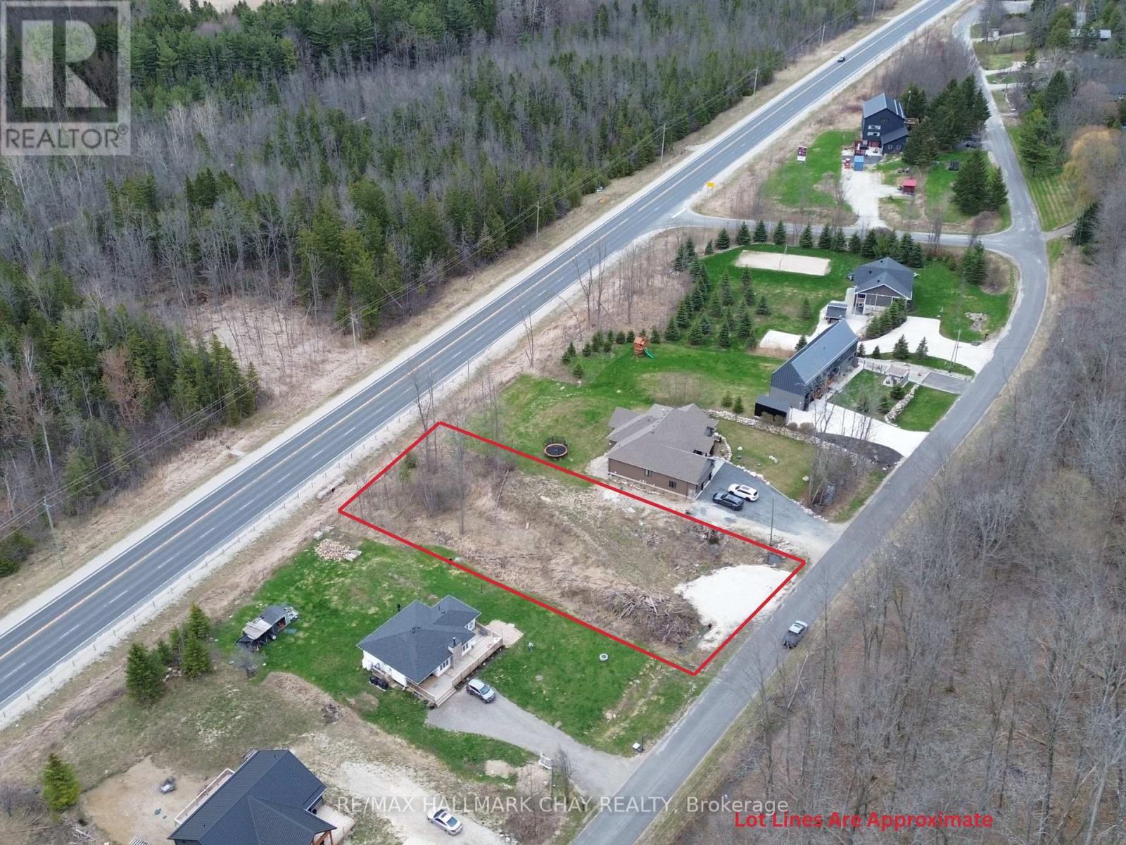 137 Old Highway 26, Meaford, Ontario  N4L 1W7 - Photo 2 - X12859090