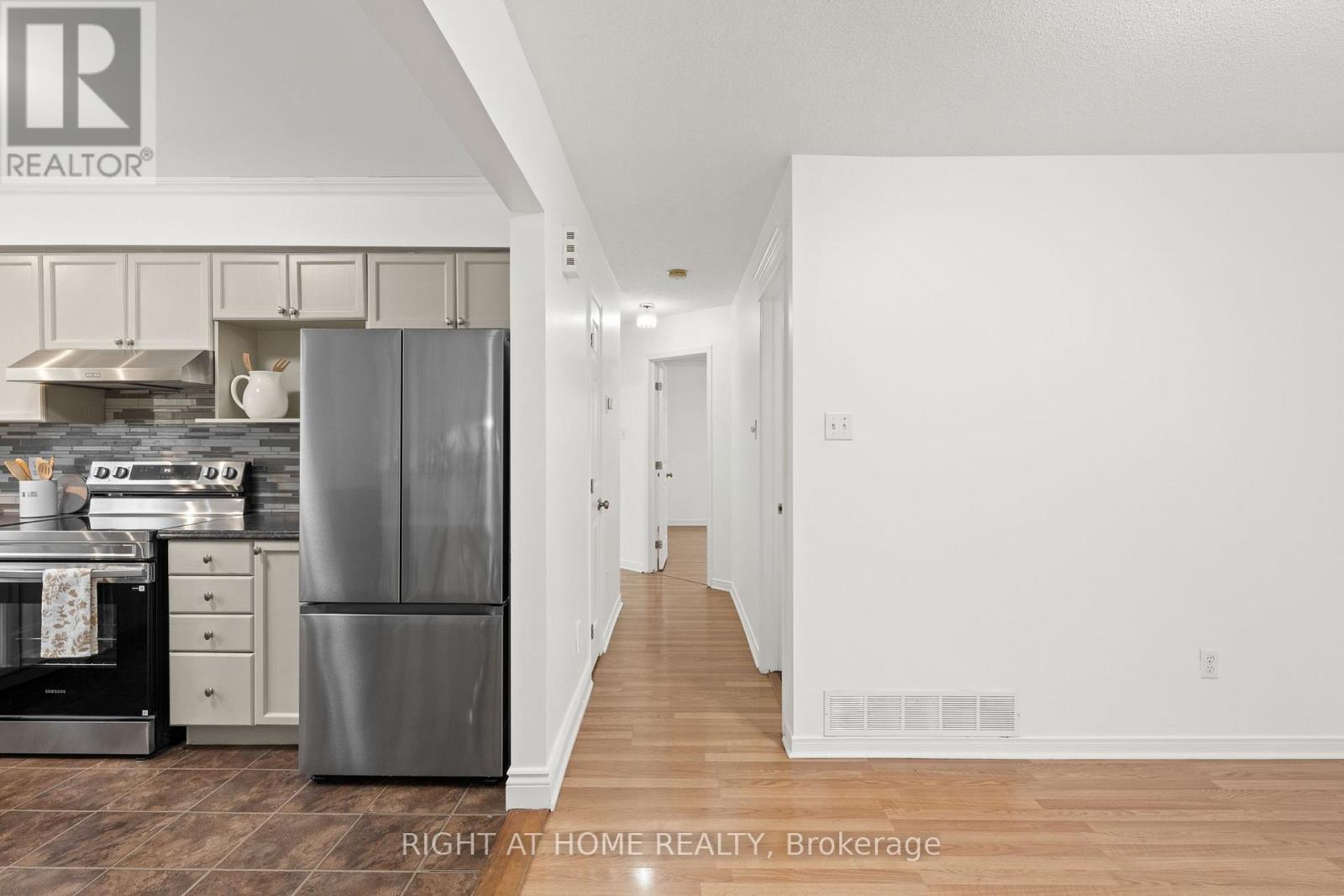 35 Montana Way, Ottawa, Ontario  K2J 4M2 - Photo 16 - X13001410