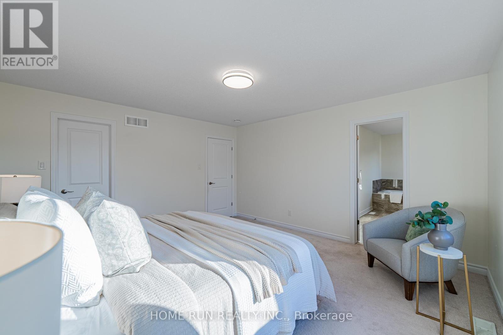 Unknown Address, ,    - Photo 33 - X13055136