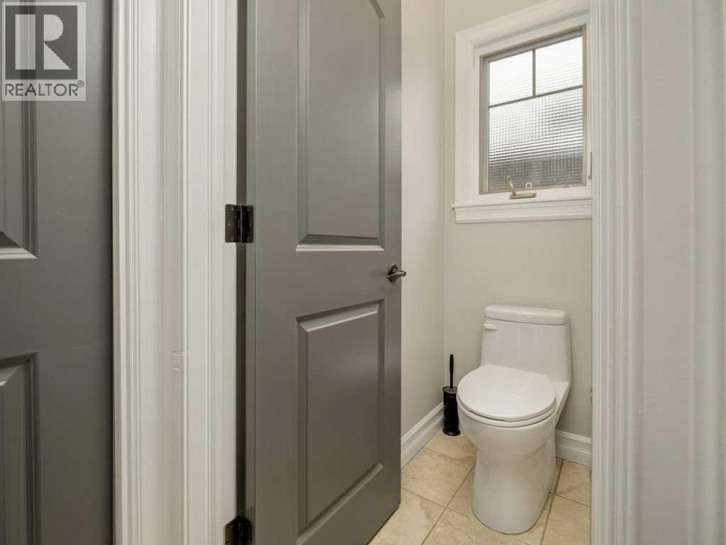 530 Canyon Cove W, Lethbridge, Alberta  T1K 2N4 - Photo 24 - A2296857