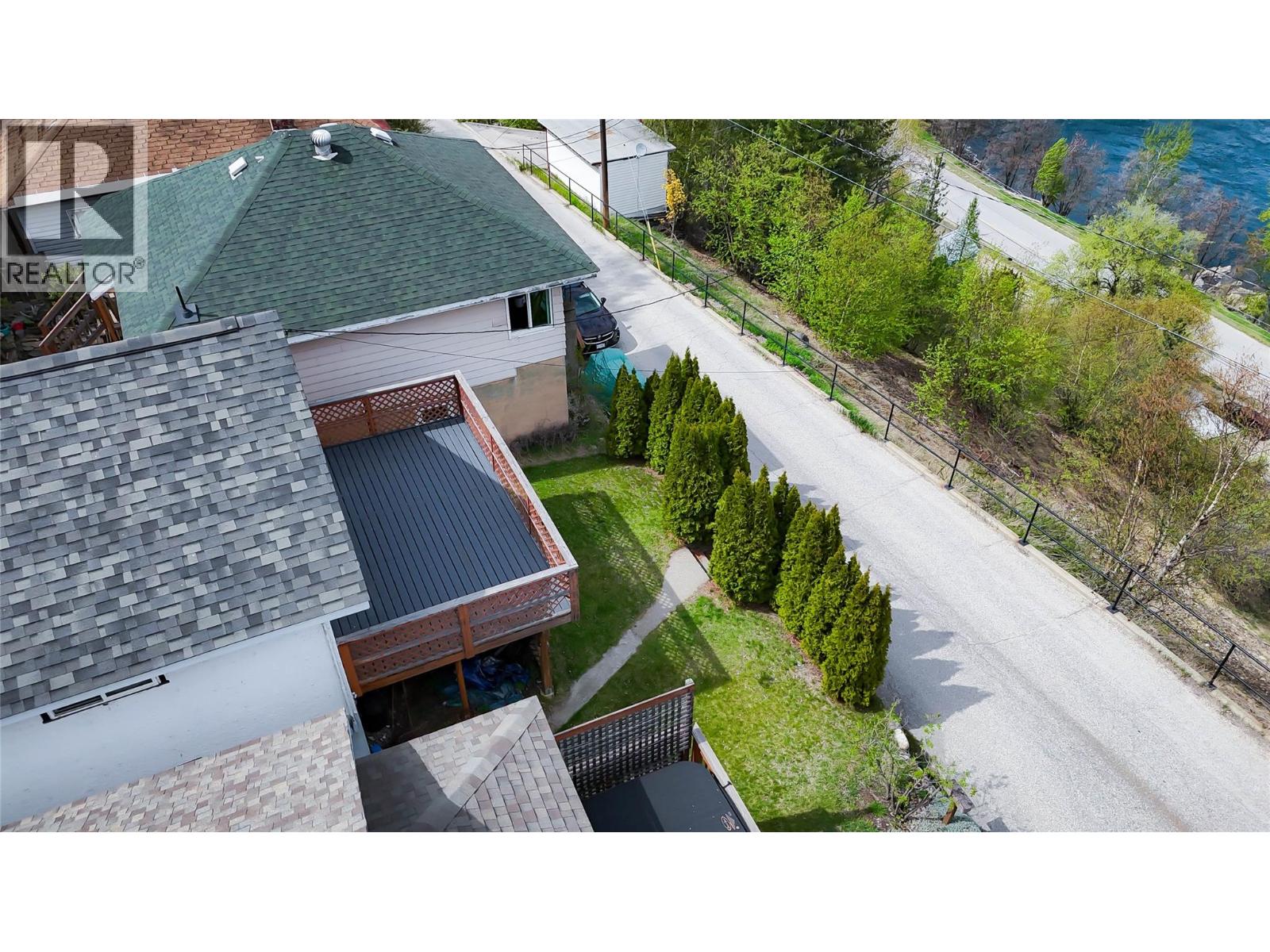 2224 Topping Street, Trail, British Columbia  V1R 4G5 - Photo 27 - 10384292
