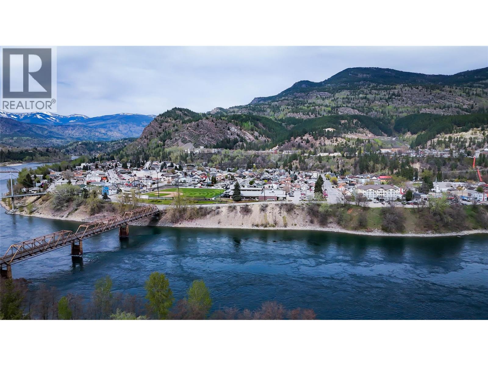 2224 Topping Street, Trail, British Columbia  V1R 4G5 - Photo 7 - 10384292