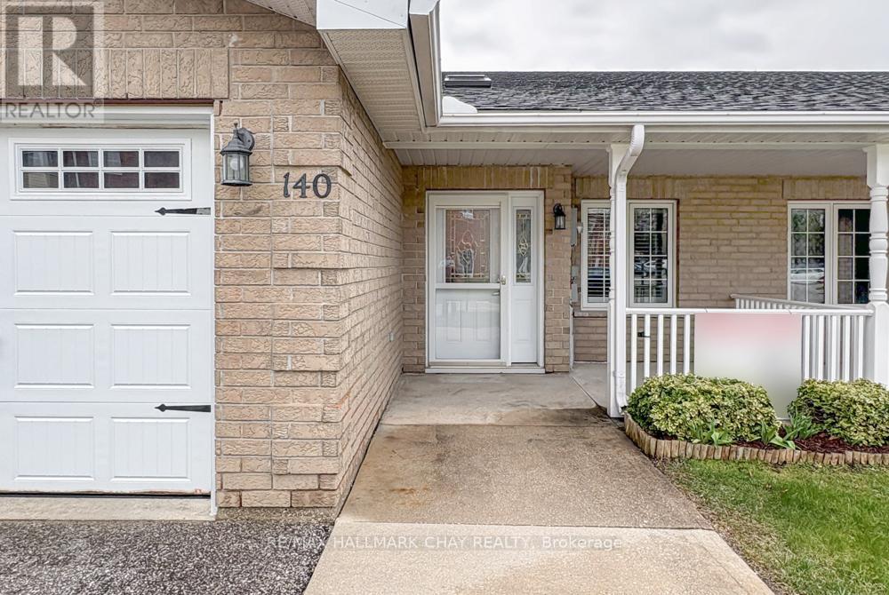 140 Meadow Lane, Wasaga Beach, Ontario  L9Z 0A4 - Photo 3 - S12823958