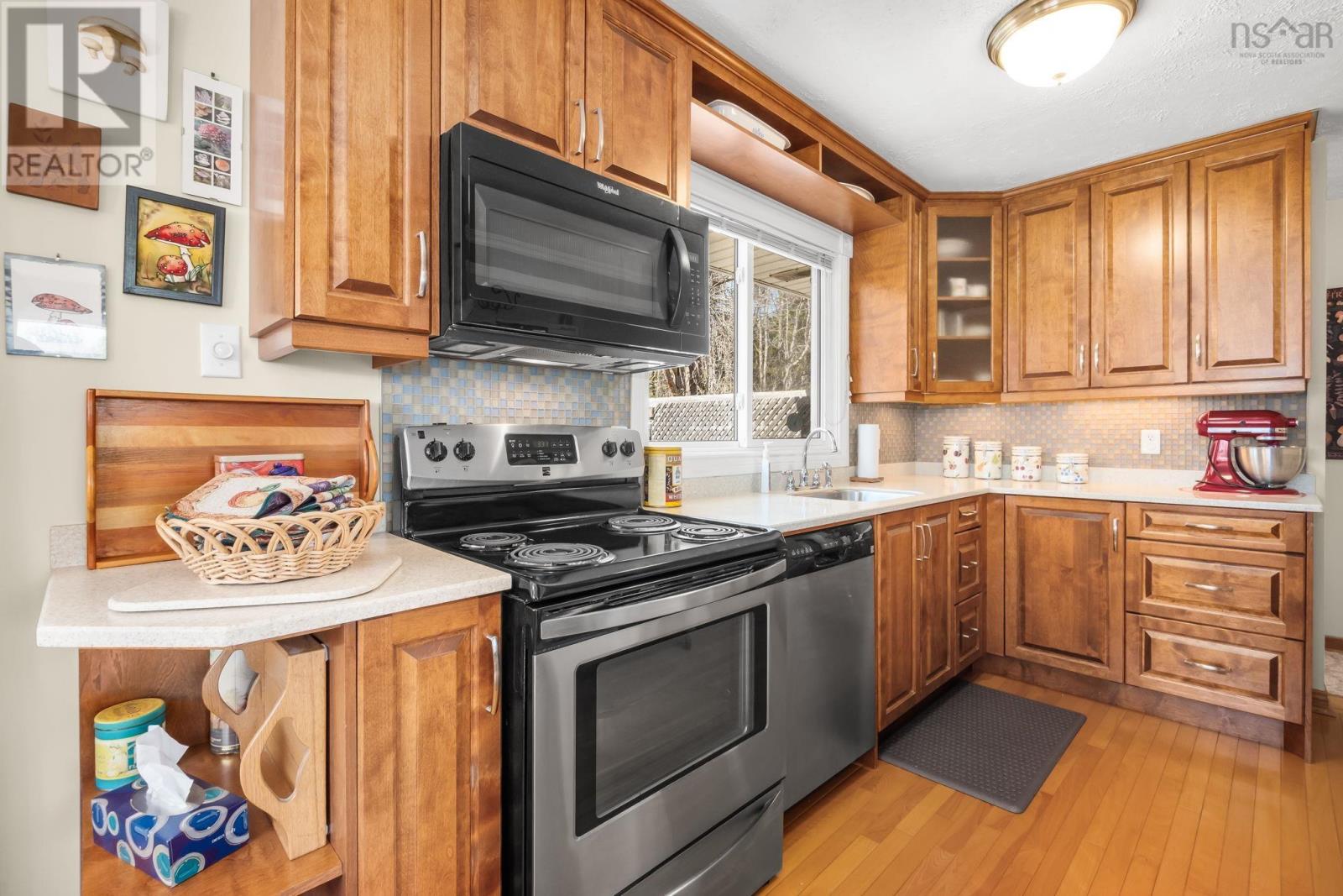 89 Pinetree Crescent, Hammonds Plains, Nova Scotia  B3Z 1K4 - Photo 11 - 202608880