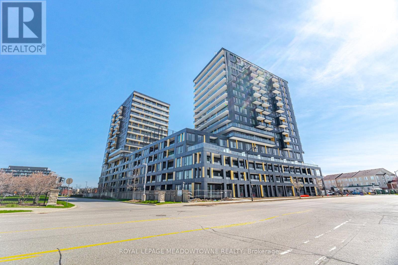 429 - 4878 POWERS COMMON, Burlington, Ontario