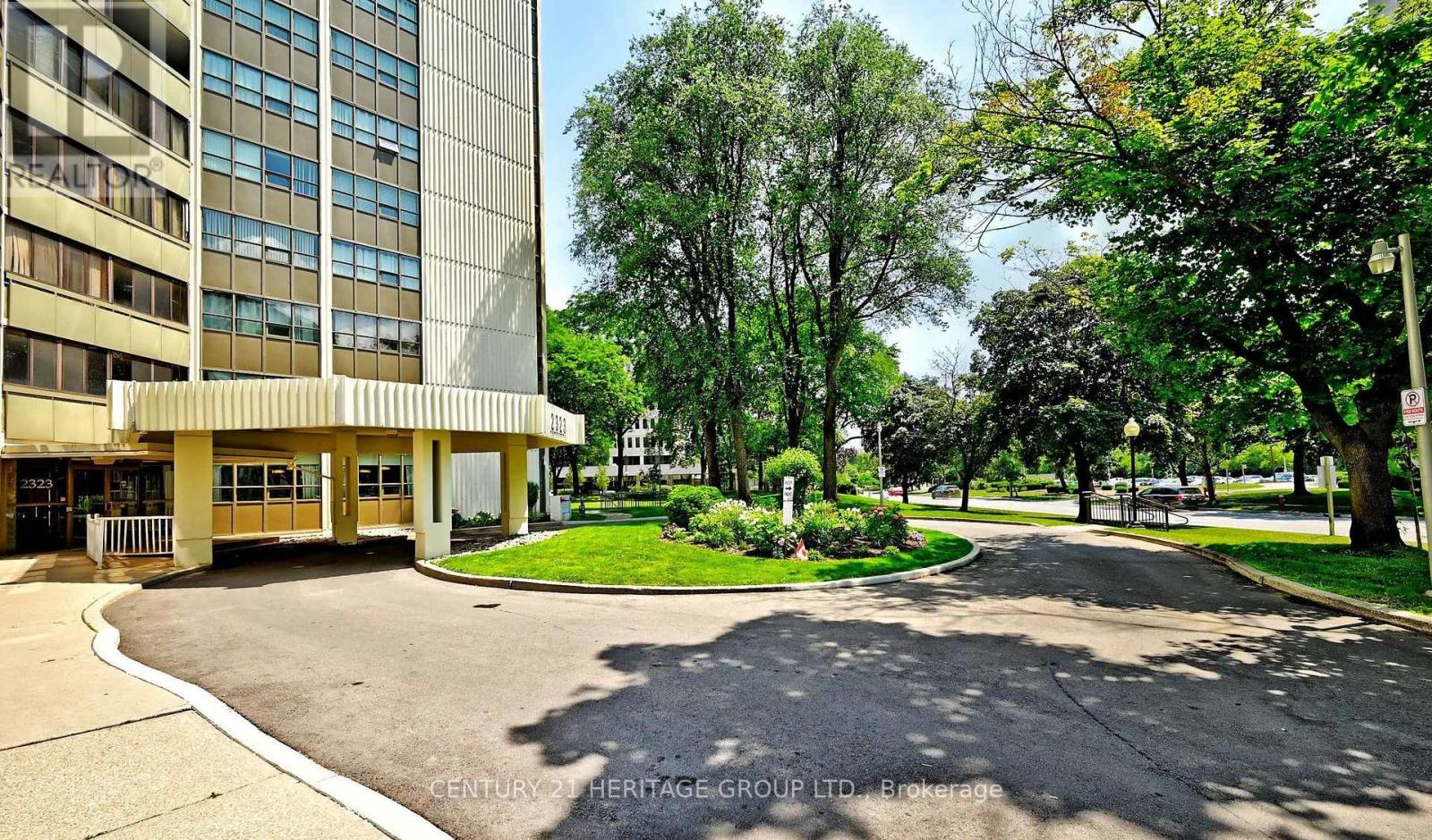 1408 - 2323 Confederation Parkway, Mississauga, Ontario  L5B 1R6 - Photo 24 - W13055714