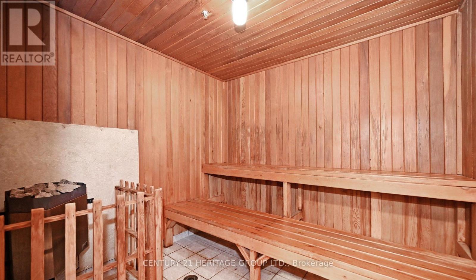 1408 - 2323 Confederation Parkway, Mississauga, Ontario  L5B 1R6 - Photo 30 - W13055714