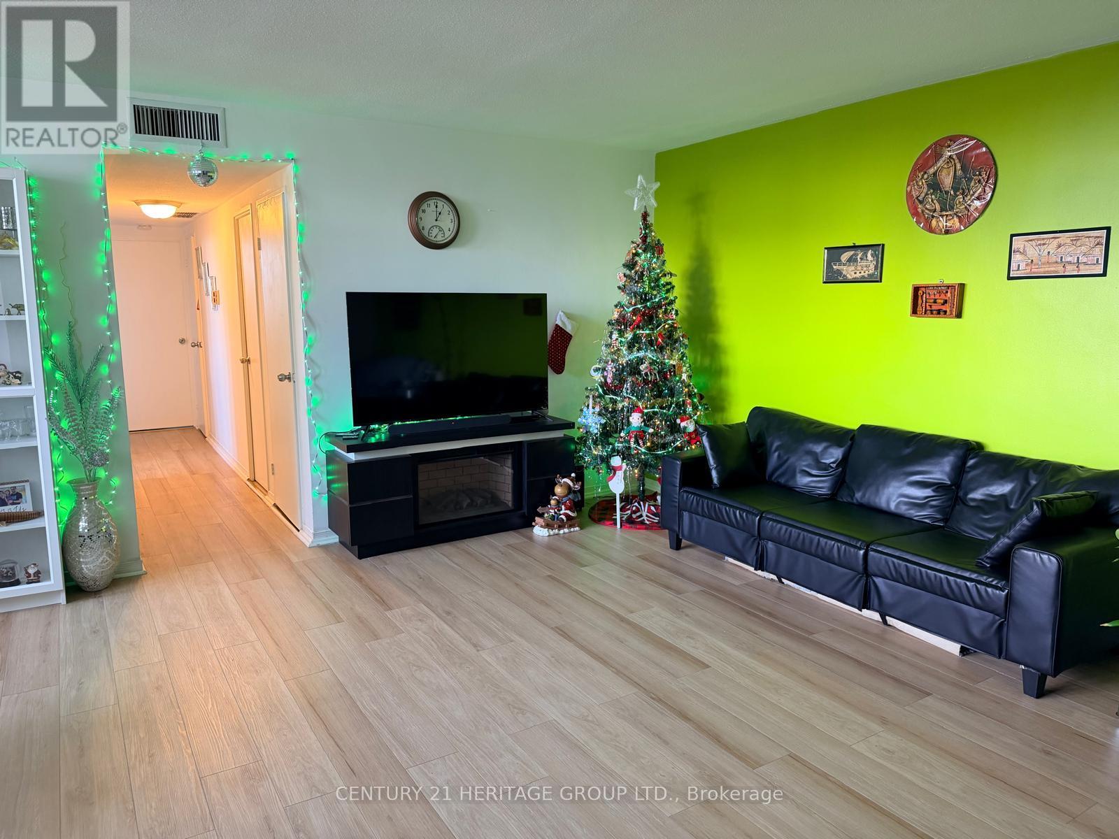 1408 - 2323 Confederation Parkway, Mississauga, Ontario  L5B 1R6 - Photo 6 - W13055714