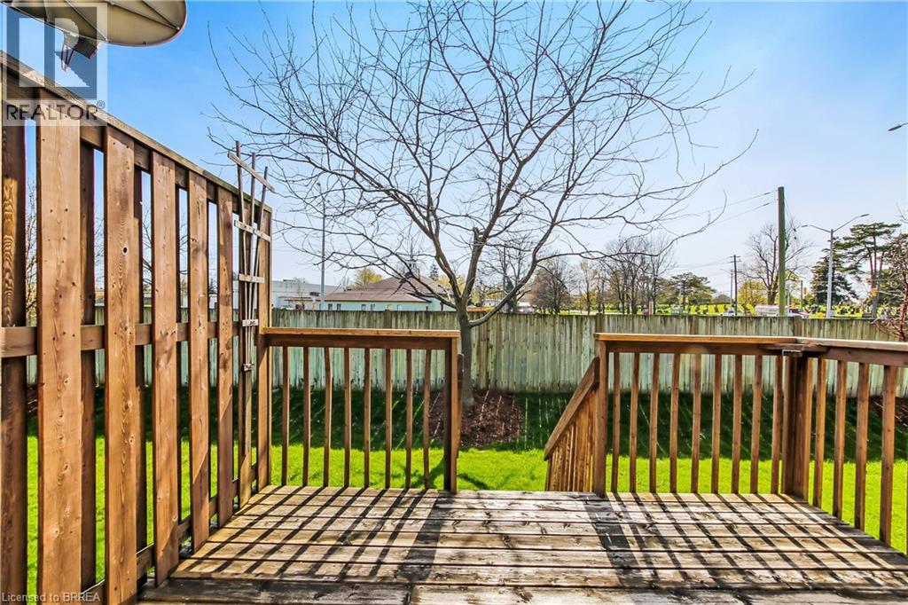 19 Hanlon Place Unit# 15, Paris, Ontario  N3L 4E7 - Photo 8 - 40821318