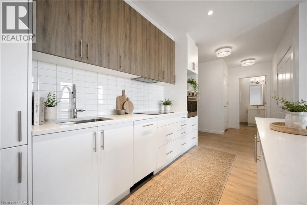 181 King Street S Unit# 1607, Waterloo, Ontario  N2J 0E7 - Photo 3 - 40823841