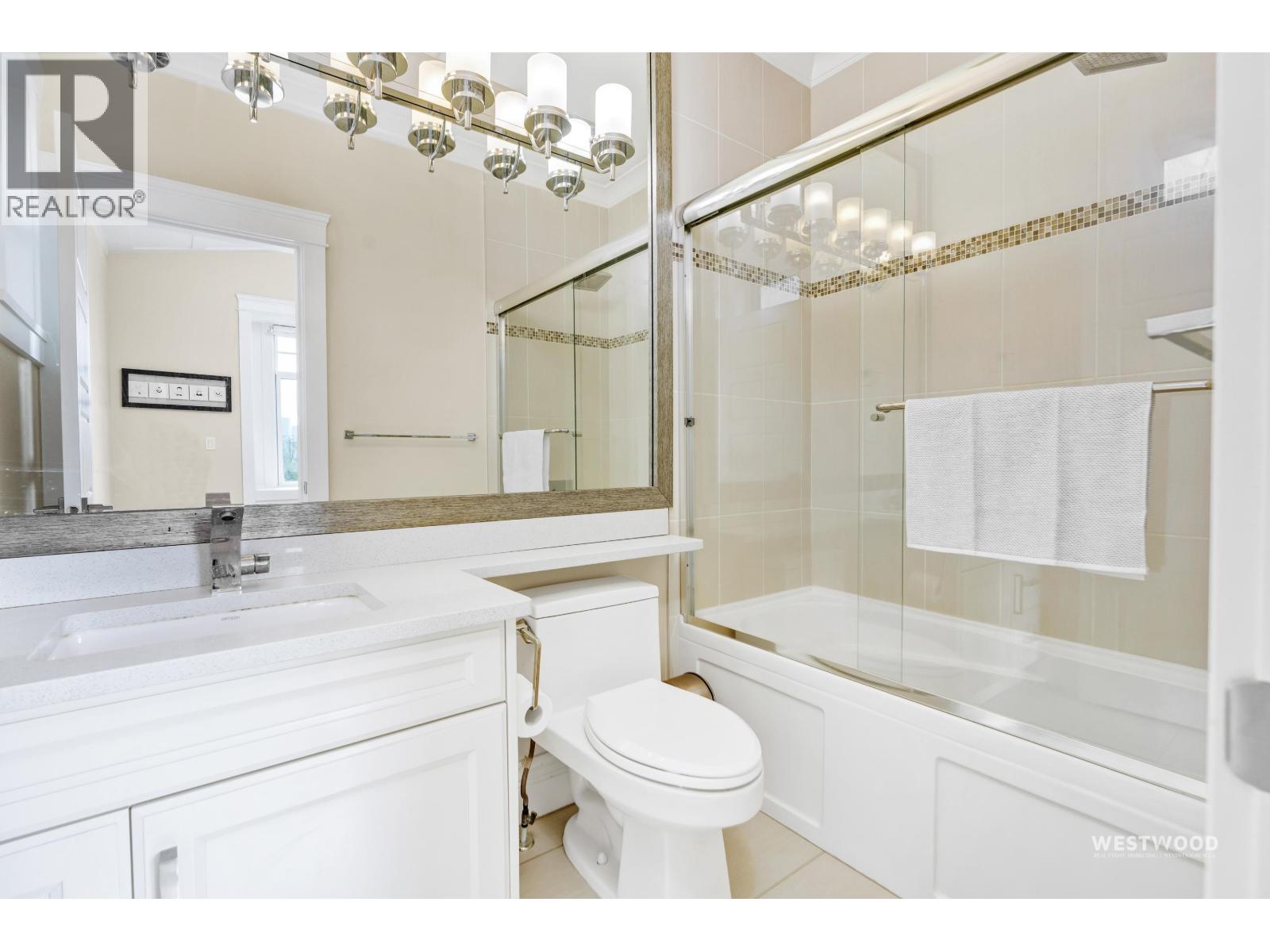 1870 Sperling Avenue, Burnaby, British Columbia  V5B 4K5 - Photo 34 - R3117013