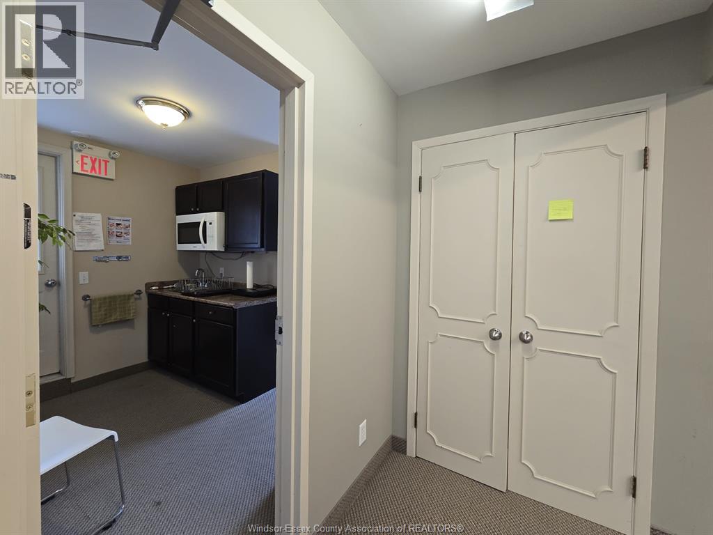 3615 Walker Road Unit# 4, Windsor, Ontario  N8W 3S6 - Photo 9 - 26009425