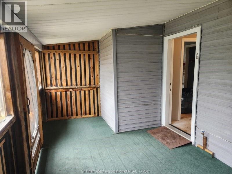 6 Mcnaughton Avenue, Wallaceburg, Ontario  N8A 2W5 - Photo 13 - 26008022