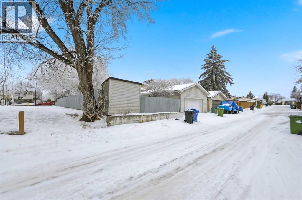 2404 51 Street Ne, Calgary, Alberta  T1Y 1C3 - Photo 39 - A2281937