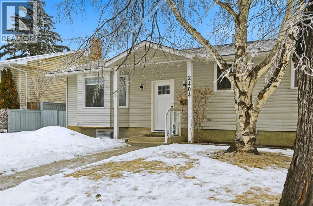 2404 51 Street Ne, Calgary, Alberta  T1Y 1C3 - Photo 3 - A2281937